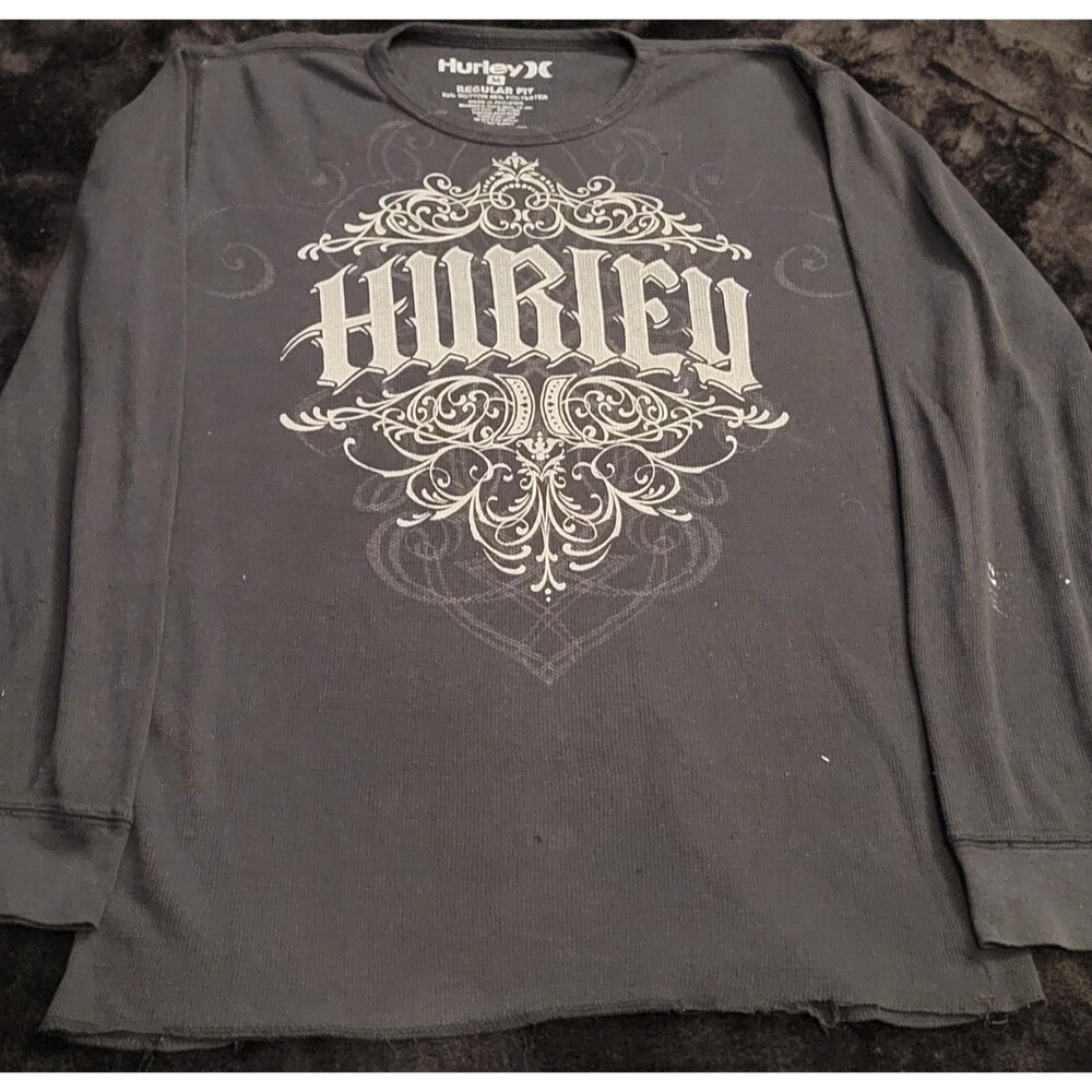 Hurley Men's Long-Sleeve Graphic T-Shirt Medium Regular Fit FAIR CONDITION